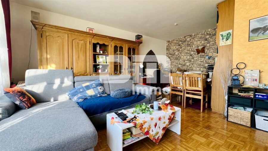 Solides Ein- bis Zweifamilienhaus mit Wintergarten + und Wintergarten als solide Kapitalanlage - EG WE1 Wohn / Esszimmer